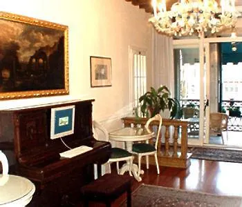 Locanda Ovidius Venice Hotel